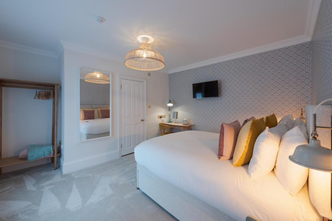 Twin Room,1338105845:JPEG